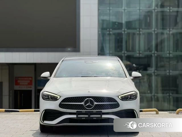 Mercedes-Benz Class C 2022 Белый из Китая, фото 2