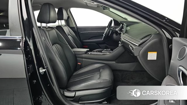 Hyundai Sonata Hybrid (DN8) 2022 Черный из Кореи, фото 2