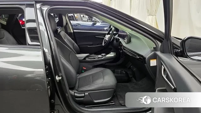 Kia EV6 2022 Серый из Кореи, фото 2