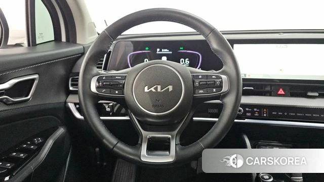 Kia Sportage 5th Generation 2022 Белый из Кореи, фото 2