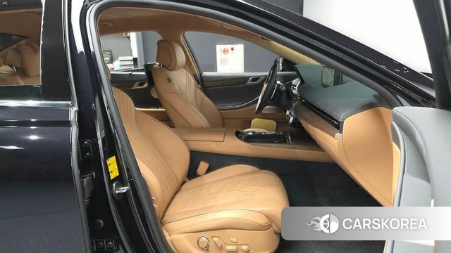 Genesis G80 (RG3) 2022 Черный из Кореи, фото 2