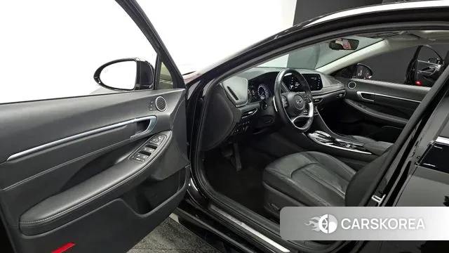 Hyundai Sonata Hybrid (DN8) 2023 Черный из Кореи, фото 2