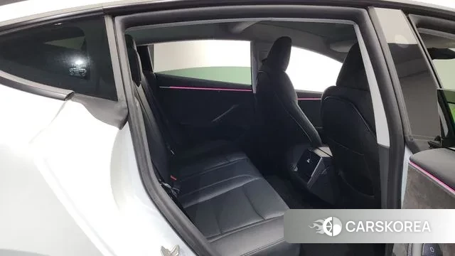 Tesla Model 3 2024 Белый из Кореи, фото 2