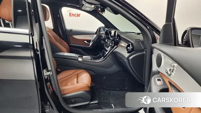 Mercedes-Benz GLC-Class X253 2020 Черный из Кореи, фото 2