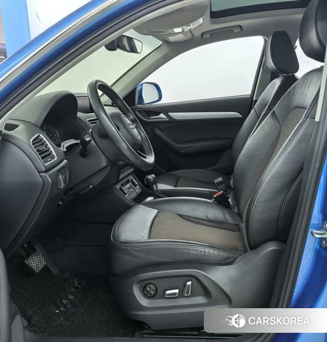 Audi Q3 2018 Синий из Китая, фото 2