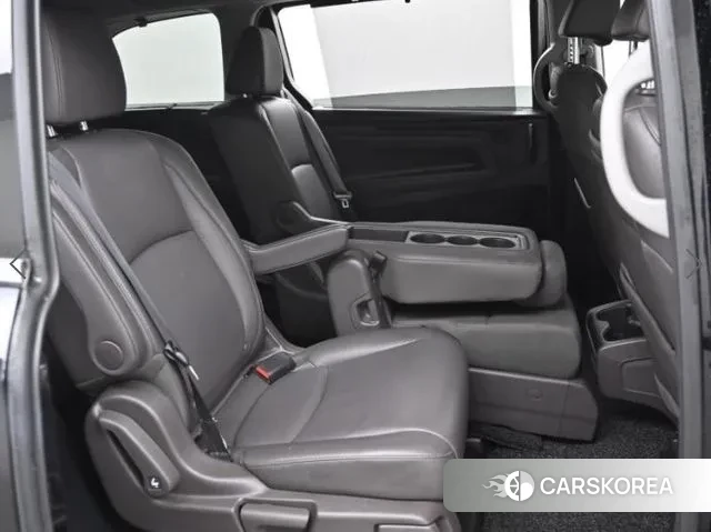 Honda Odyssey 2020 Черный из Кореи, фото 2