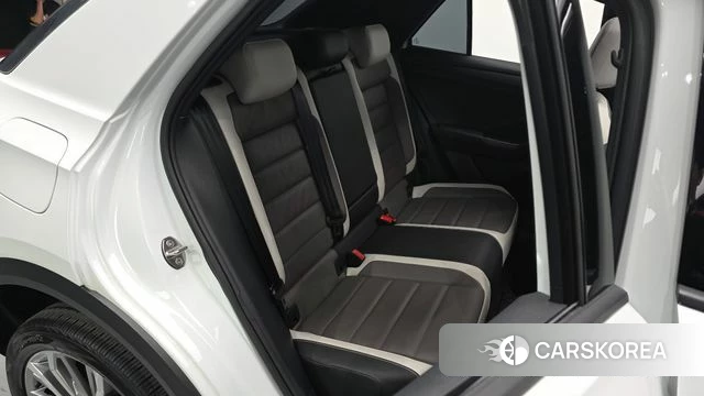 Volkswagen T-Roc 2022 Белый из Кореи, фото 2