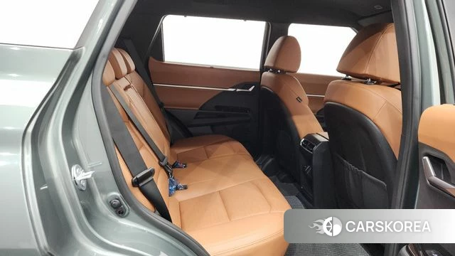 Ssangyong Torres 2023 Зеленый из Кореи, фото 2