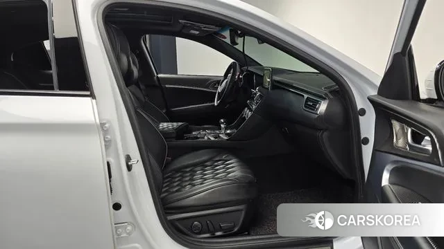 Genesis G70 2018 Белый из Кореи, фото 2