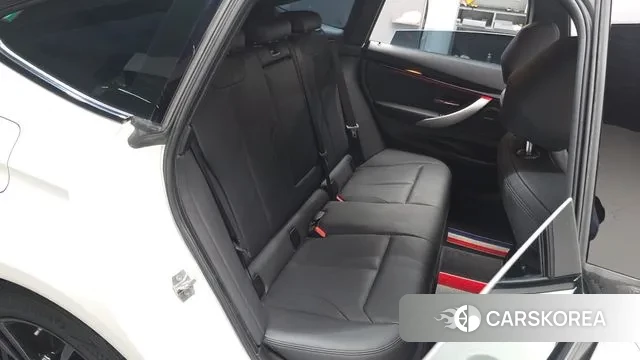 BMW 3 Series GT (F34) 2020 Белый из Кореи, фото 2