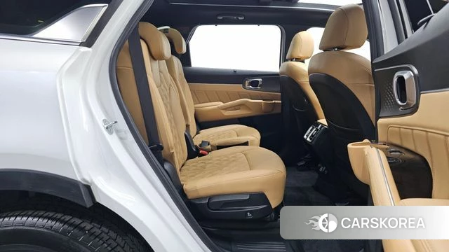 Kia Sorento 4th Generation 2023 Белый из Кореи, фото 2