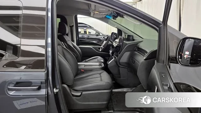 Hyundai Staria 2024 Серый из Кореи, фото 2