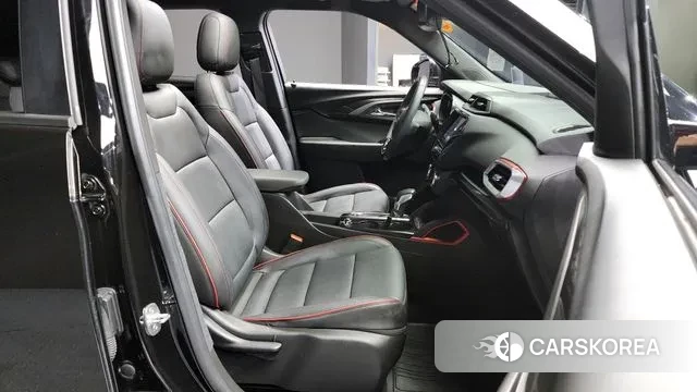 Chevrolet (GM Daewoo) Trailblazer 2021 Черный из Кореи, фото 2