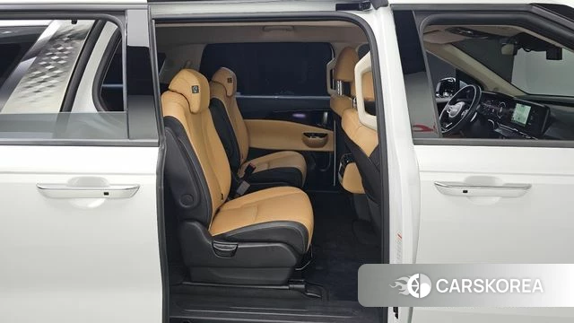 Kia Carnival 4th generation 2023 Белый из Кореи, фото 2