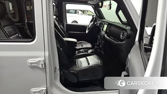 Jeep Wrangler (JL) 2022 Белый из Кореи, фото 2