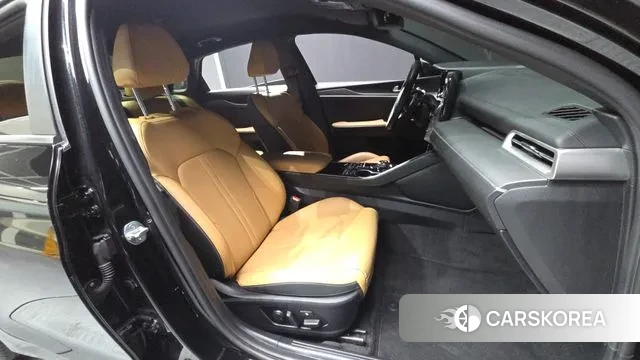 Kia K5 3rd generation 2021 Черный из Кореи, фото 2