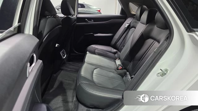 Kia K5 3rd generation 2022 Белый из Кореи, фото 2