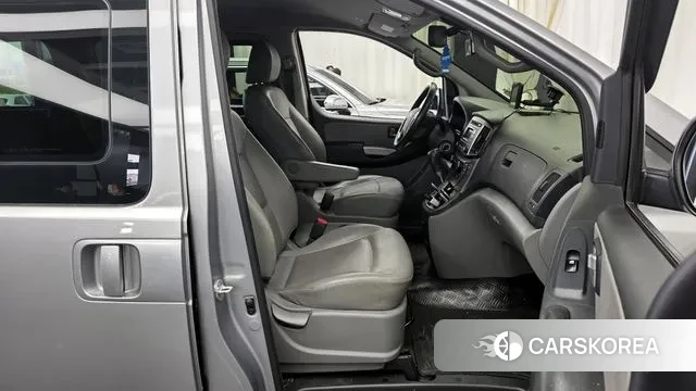 Hyundai The New Grand Starex 2020 Серебряный из Кореи, фото 2