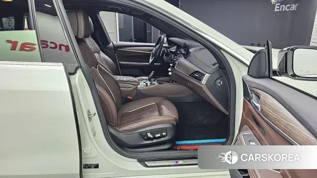 BMW 6 Series GT (G32) 2019 Белый из Кореи, фото 2