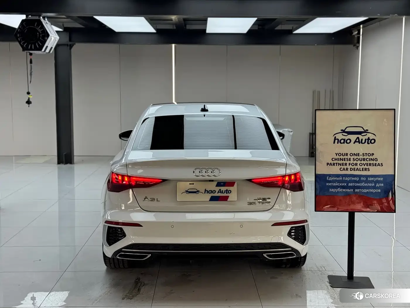 Audi A3 2023 Белый из Китая, фото 2