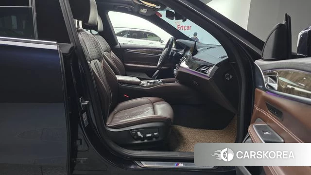 BMW 6 Series GT (G32) 2019 Черный из Кореи, фото 2