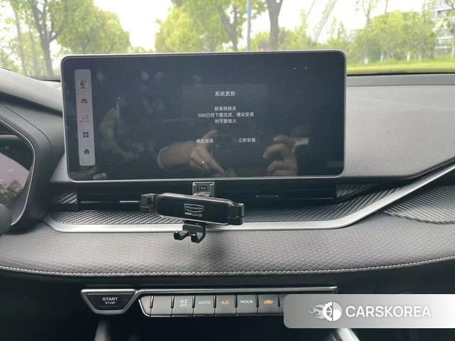 Geely Automobile Xingrui 2023 Темно-серый из Китая, фото 2