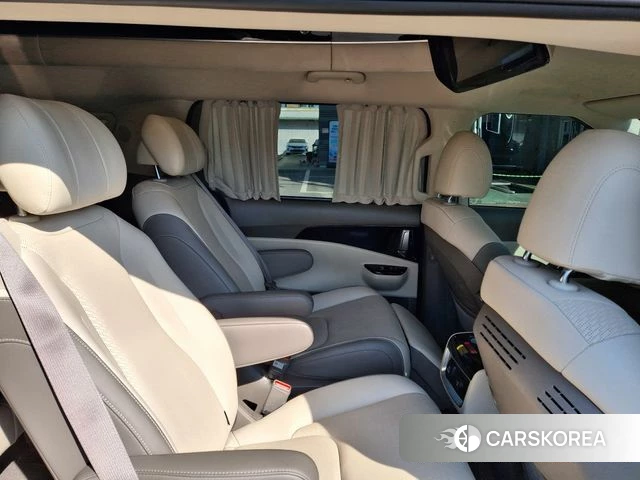 Kia Carnival 4th generation 2023 Черный из Кореи, фото 2