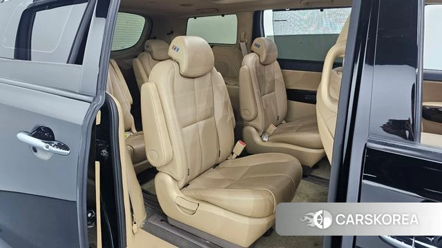 Kia The New Carnival 2019 Черный из Кореи, фото 2