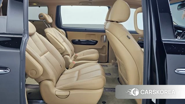 Kia The New Carnival 2019 Черный из Кореи, фото 2