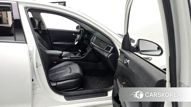 Kia The New K5 2nd generation 2019 Белый из Кореи, фото 2