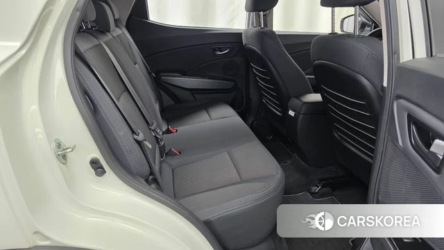 Ssangyong Tivoli Air 2021 Жемчужный цвет из Кореи, фото 2
