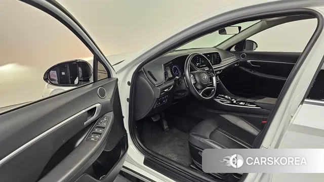 Hyundai Sonata (DN8) 2022 Белый из Кореи, фото 2