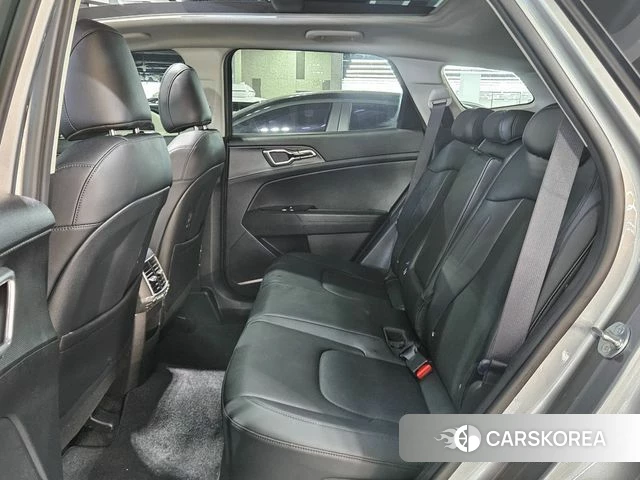 Kia Sportage 5th Generation Hybrid 2024 Серый из Кореи, фото 2