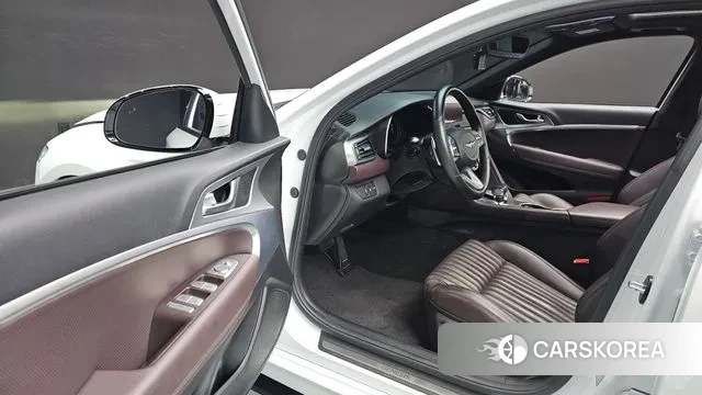 Genesis The New G70 2021 Белый из Кореи, фото 2