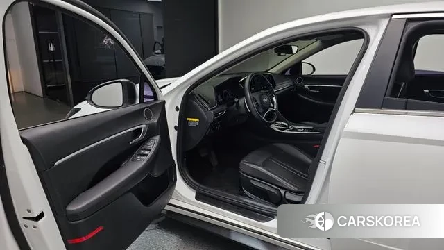 Hyundai Sonata (DN8) 2019 Белый из Кореи, фото 2