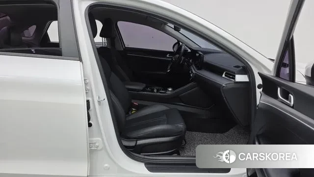 Kia K5 3rd generation 2020 Белый из Кореи, фото 2