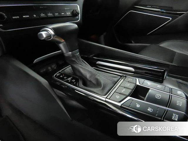Kia Come New K7 2018 Черный из Кореи, фото 2