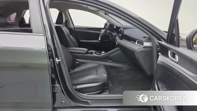 Kia K5 3rd generation 2020 Серый из Кореи, фото 2