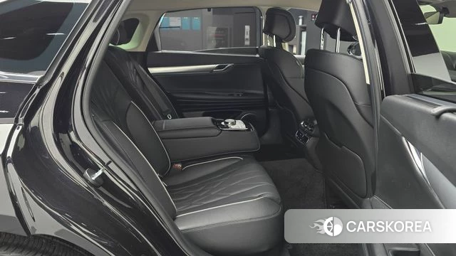 Genesis G80 (RG3) 2023 Черный из Кореи, фото 2