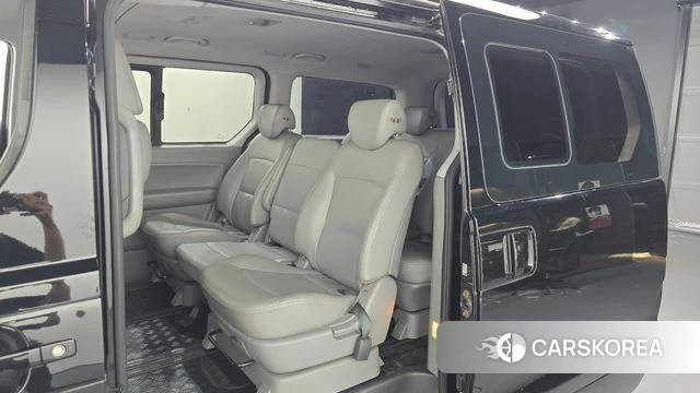 Hyundai The New Grand Starex 2019 Черный из Кореи, фото 2