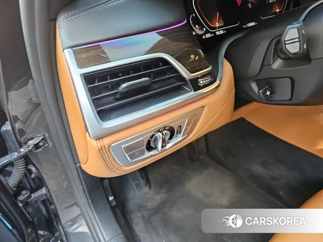 BMW 7 Series (G11) 2022 Серый из Кореи, фото 2