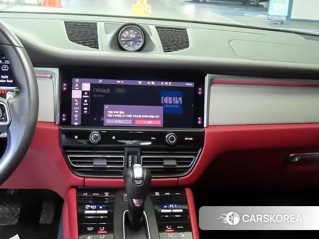 Porsche Macan 2022 Черный из Кореи, фото 2