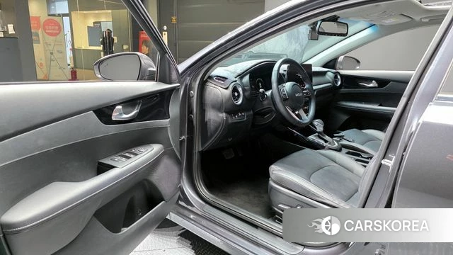 Kia The New K3 2nd generation 2021 Серый из Кореи, фото 2