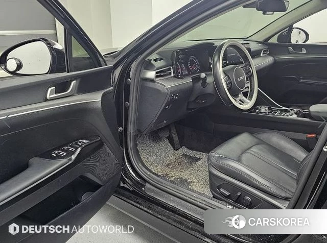Kia K5 3rd generation 2023 Черный из Кореи, фото 2