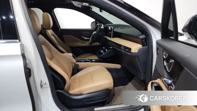 Lincoln Corsair 2021 Белый из Кореи, фото 2