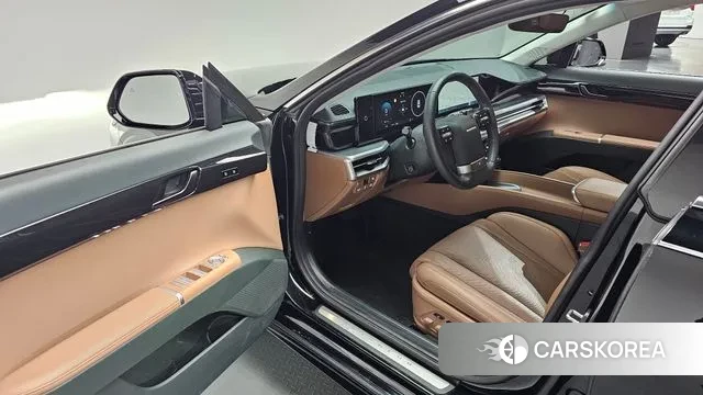 Hyundai Grandeur Hybrid (GN7) 2023 Черный из Кореи, фото 2