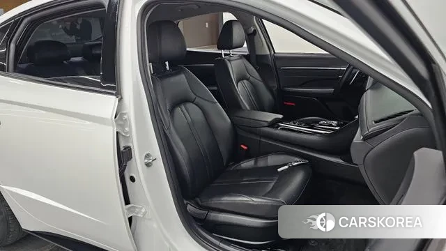 Hyundai Sonata (DN8) 2021 Белый из Кореи, фото 2