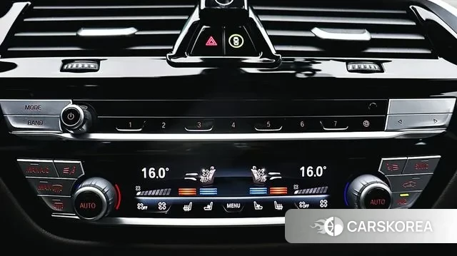 BMW 5 Series (G30) 2020 Черный из Кореи, фото 2