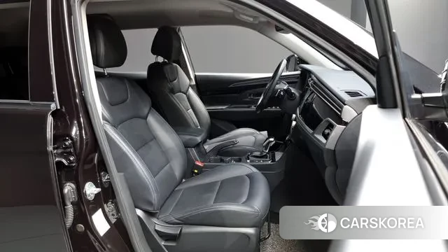 Ssangyong Beautiful Korando 2019 Черный из Кореи, фото 2