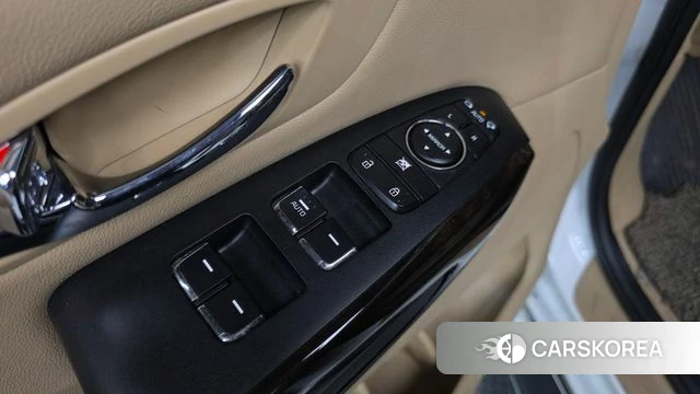 Kia The New Carnival 2019 Белый из Кореи, фото 2